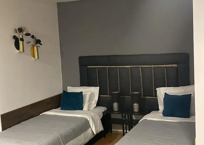 Apartment Allaga Center *