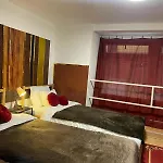 Allaga Center * Budapeşte