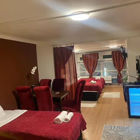 Allaga Center דירה *